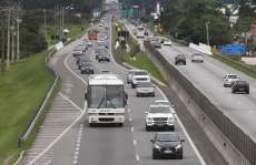 BR-277 ter&aacute; campanha contra o celular ao volante nas estradas