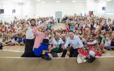 Catanduvas - Sicredi realiza teatro Poupedi no munic&iacute;pio