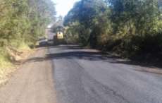 Nova Laranjeiras - Prefeitura iniciou as obras na estrada Rural Jo&atilde;o Wolff