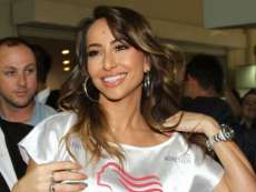 Sabrina Sato sobre 'barriga negativa': 'N&atilde;o t&aacute; com nada'