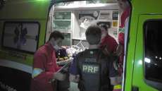 Nova Laranjeiras - Grave acidente entre Saveiro e Camionete Ranger deixa uma pessoa ferida