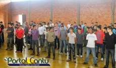 Guarania&ccedil;u - Jovens participam da entrega dos Certificados de Dispensa de Incorpora&ccedil;&atilde;o e compromisso a Bandeira