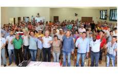 Tr&ecirc;s Barras - Agricultores participam de semin&aacute;rio sobre sanidade animal e preserva&ccedil;&atilde;o do solo