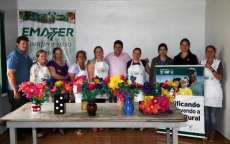 Ibema - Curso de artesanato com palha de milho envolve agricultoras do munic&iacute;pio