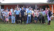 Rio Bonito - Produtores rurais de Tamarana conhecem as potencialidades do munic&iacute;pio na produ&ccedil;&atilde;o de leite