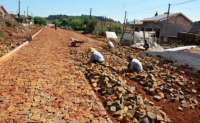 Laranjeiras - Pelo projeto Tapete Preto a Prefeitura investe no bairro São Francisco