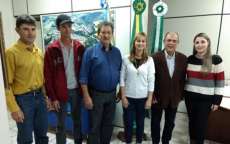 Nova Laranjeiras - &shy;Lineu Gomes se re&uacute;ne com representantes do Uopeccan