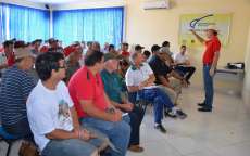 Pinh&atilde;o - Secretaria de Agricultura realiza o 1&ordm; Encontro de Apicultores