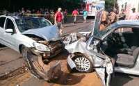 Colisão frontal deixa um morto e seis feridos no Paraná