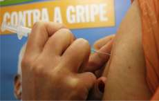 Quedas - Continua no munic&iacute;pio a vacina&ccedil;&atilde;o contra a gripe