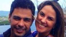 Zez&eacute; di Camargo assume namorada e a leva em evento