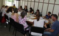 Rio Bonito - Equipe t&eacute;cnica do N&uacute;cleo realiza reuni&atilde;o com gestores das escolas municipais