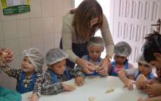 Porto Barreiro &ndash; Escola Recanto Feliz realiza projeto se divertindo com alimentos