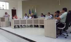 Guarania&ccedil;u - Secret&aacute;ria de Educa&ccedil;&atilde;o participa da sess&atilde;o da C&acirc;mara de Vereadores