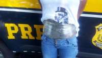 Guaraniaçu - PRF prende traficante com droga no corpo