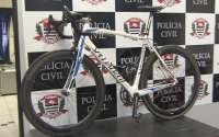 No Paraná, filho posta foto de bike roubada e é preso em casa com a mãe