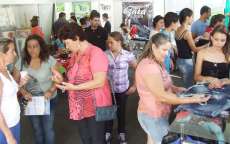 Gestores p&uacute;blicos e visitantes aprovam tenda do empreendedorismo da Cantu na Expoagro 2014