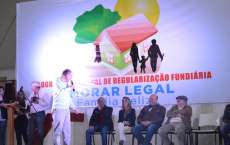 Pinh&atilde;o -  Entrega das matr&iacute;culas de terrenos do Programa Morar Legal