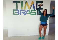 Ingrid Oliveira dorme com atleta e quase &eacute; expulsa da Olimp&iacute;ada