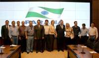 Palmital - Prefeitos da Amocentro comemoram aumento no repasse para transporte escolar