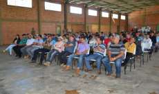 Pinh&atilde;o - Motoristas do transporte escolar participam de capacita&ccedil;&atilde;o profissional