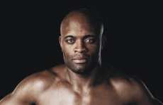 Anderson Silva pode voltar a lutar ainda em 2014, diz Dana White