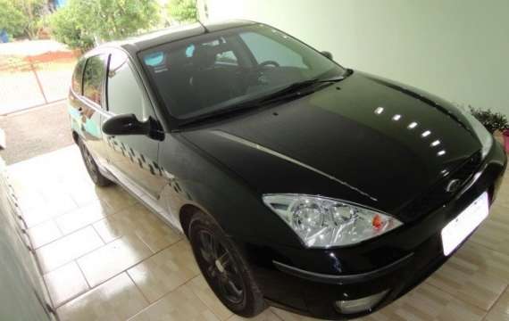 Laranjeiras - Oportunidade imperdível. Vende-se Ford Focus Ghia hatch 2007