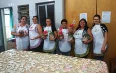 Nova Laranjeiras - Curso de culin&aacute;ria natalina &eacute; oferecido pela Secretaria de Assist&ecirc;ncia Social