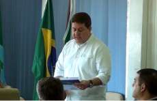 Laranjeiras - Berto Silva apresenta projeto para pagamento do funcionalismo a cada 15 das. Veja vídeo