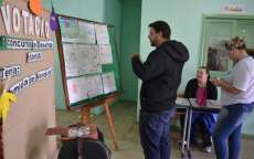 Pinh&atilde;o - Comunidade vota e ajuda a escolher os melhores desenhos do 1&ordm; Concurso de Desenhos sobre alimenta&ccedil;&atilde;o saud&aacute;vel