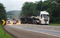 Cantagalo - Motorista ibemense tomba carreta na BR 277