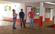Nova Laranjeiras - Prefeito fiscaliza obras no munic&iacute;pio