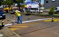 Pinh&atilde;o - Ruas da cidade recebem pintura de sinaliza&ccedil;&atilde;o horizontal