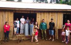 Pinh&atilde;o - Secretaria de Agricultura, Pecu&aacute;ria e Meio Ambiente entrega materiais &agrave; duas comunidades