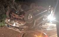 Adolescente de 17 anos morre após capotar caminhonete na PR 466