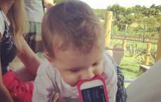 Bruna Marquezine posta foto de Davi Luca, filho de Neymar