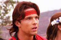 Ator que atuou no seriado Power Rangers é preso acusado de matar amigo com espada