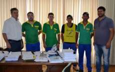 Tr&ecirc;s Barras - Prefeito realiza reuni&atilde;o para tratar sobre a Coleta do Lixo no final do ano