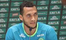 M&eacute;dico da Chapecoense diz que Neto pode voltar a jogar