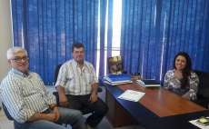 Rio Bonito - Prefeito e secret&aacute;ria de sa&uacute;de discutem divida com ASSISCOP