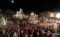 Ibema - Decoração Natalina é entregue a população com a chegada do Papai Noel