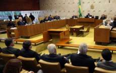 Ministro do STF afasta Cunha da presid&ecirc;ncia da C&acirc;mara e do mandato de deputado
