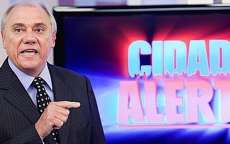 Marcelo Rezende critica "sal&aacute;rio fraco" na Record