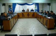 Laranjeiras - Câmara de Vereadores aprova contas do exercício financeiro de 2011, do ex-prefeito Berto Silva