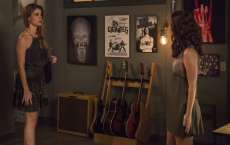 'Rock Story': Diana 'invade' casa de Gui e enfrenta J&uacute;lia no meio da madrugada