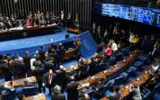 Senado aprova reforma trabalhista