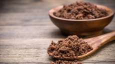 A&ccedil;&uacute;car mascavo, demerara, de coco, mel ou agave: qual ado&ccedil;a mais com menos calorias?