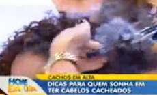 Modelo que teve cabelo queimado ganha a&ccedil;&atilde;o contra Record