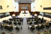 Paraná - Deputados aprovam projeto que beneficiam servidores da educação