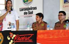 Laranjeiras - Prefeita Sirlene acompanha formatura do Proerd